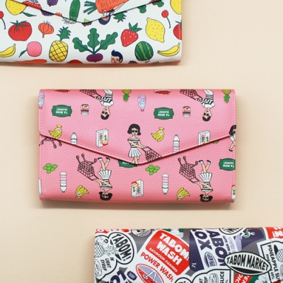 Ooh Là Là! 最新 PATTERN CLUTCH BAG Size: 24.3 X 15cm(三款)<8折中>